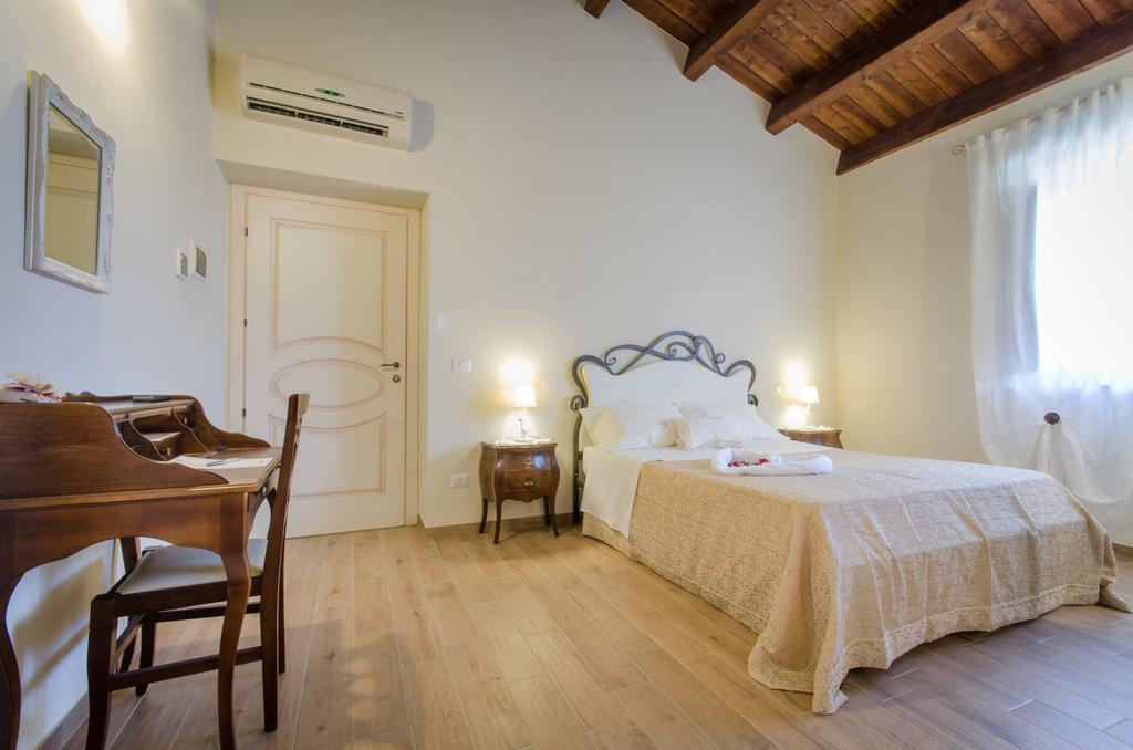 Agriturismo Tenuta Umberto I Ripacorbaria Exterior foto
